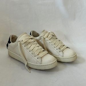 Coach Lace Up Leather Sneakers